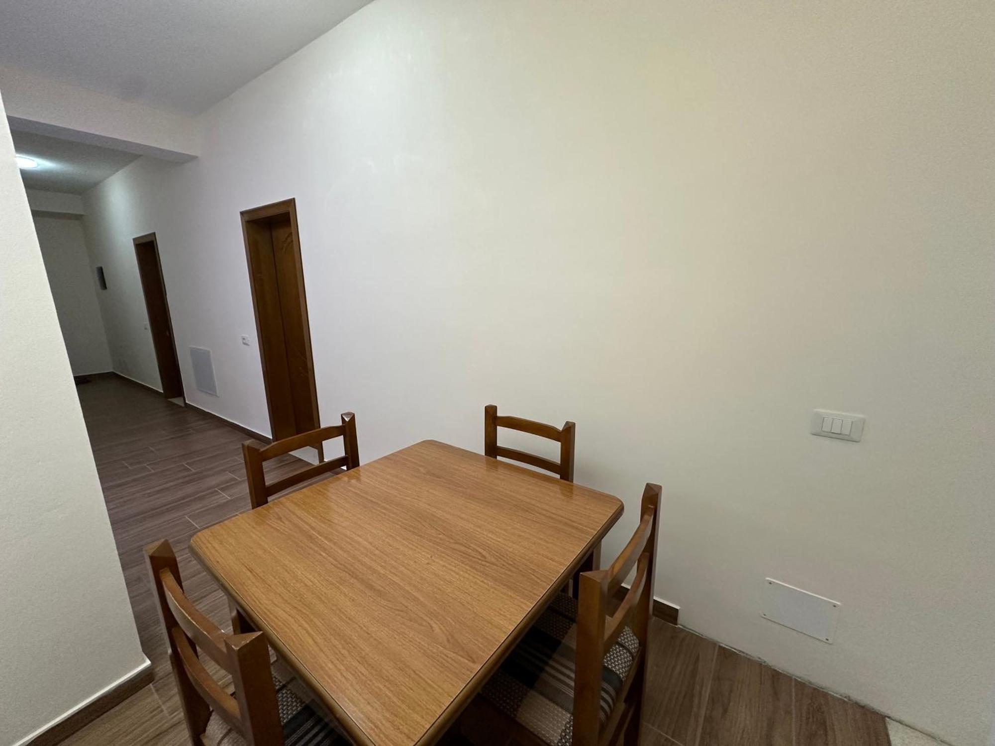 Guni Inn Krujë Extérieur photo
